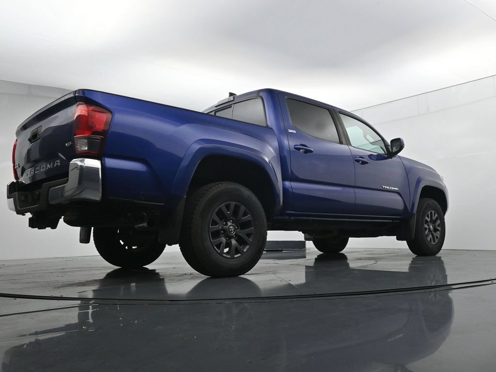 Used 2022 Toyota Tacoma SR5 AWD/4WD image 23