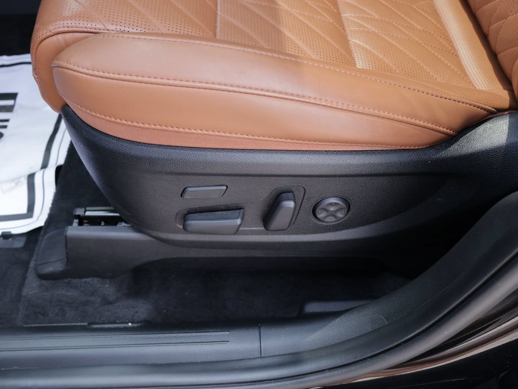 Certified 2024 Kia Telluride SX Prestige X-Line AWD/4WD image 24