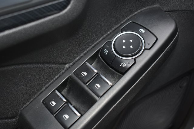 Used 2023 Ford Escape ST-Line image 15