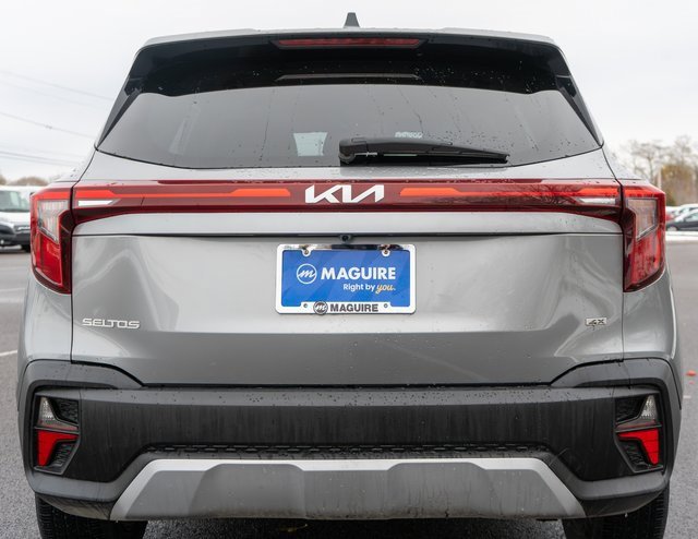 Used 2024 Kia Seltos LX image 7