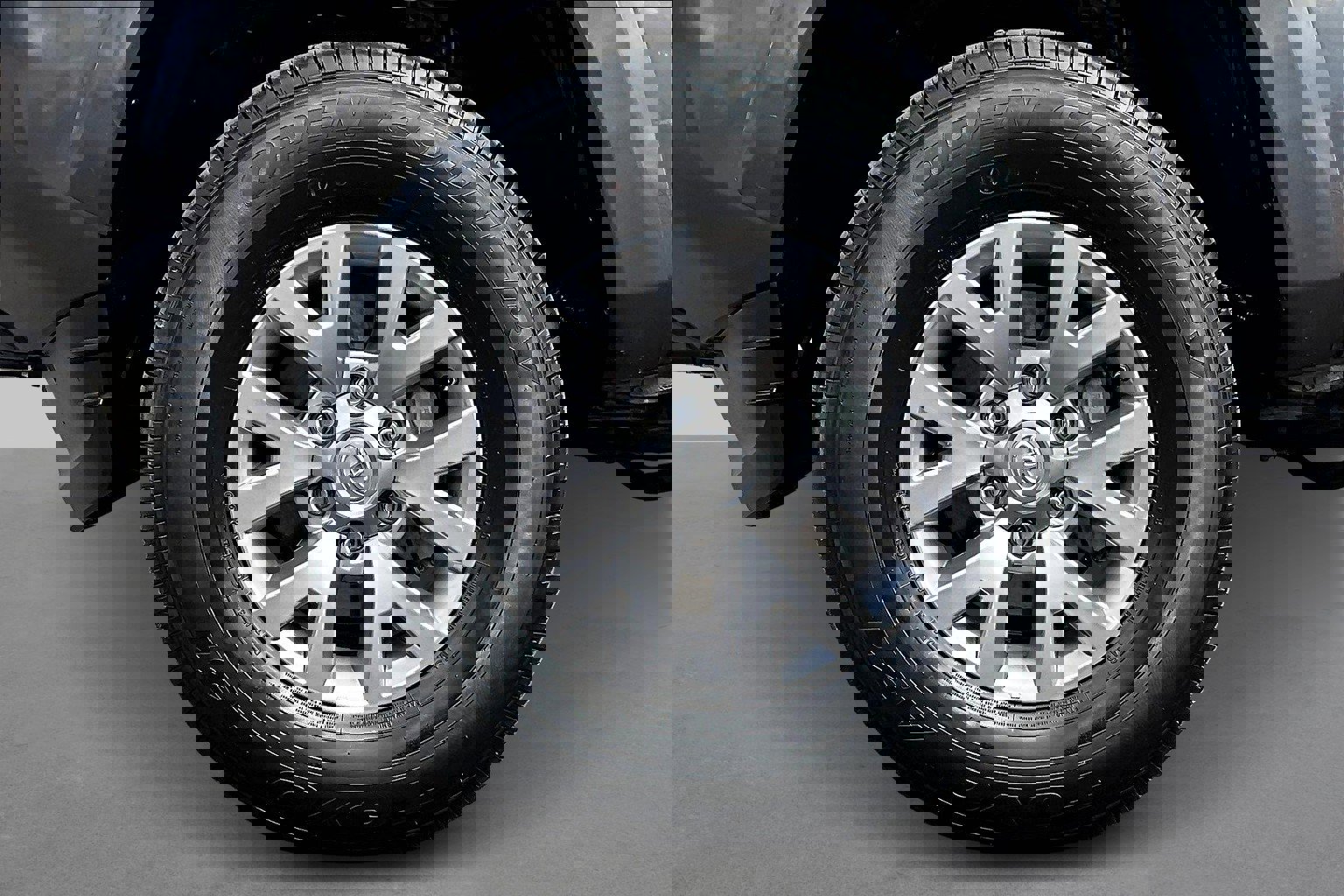 Used 2019 Toyota Tacoma SR5 image 8