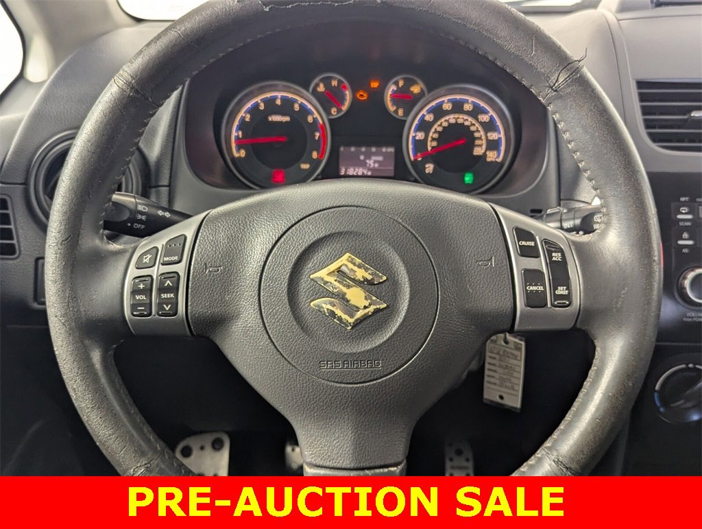 Used 2011 Suzuki SX4 AWD Hatchback image 17
