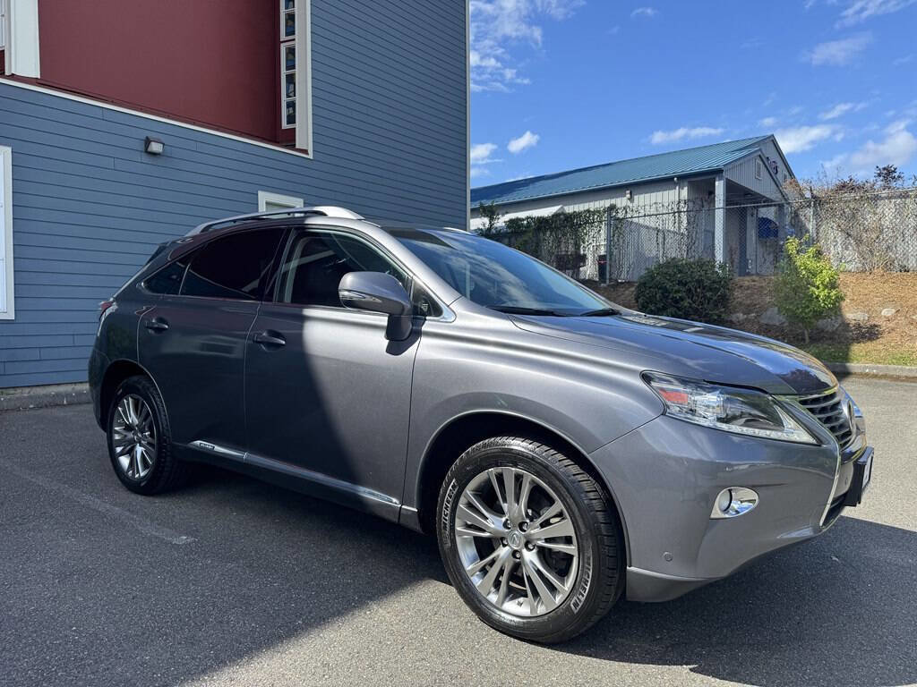 Used 2013 Lexus RX 450h AWD w/ Navigation Pkg image 5