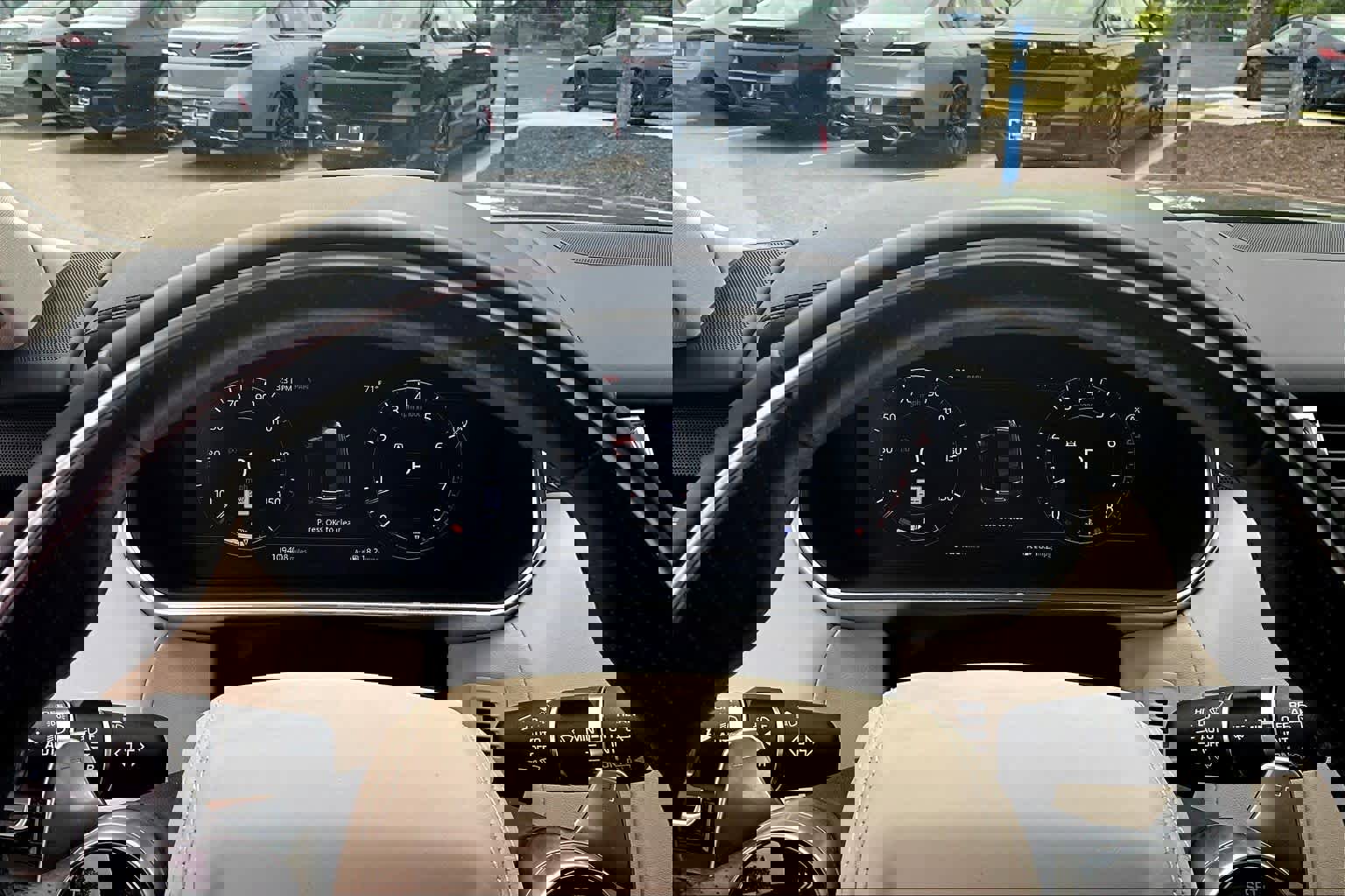 Used 2018 Land Rover Range Rover Sport HSE Dynamic image 28