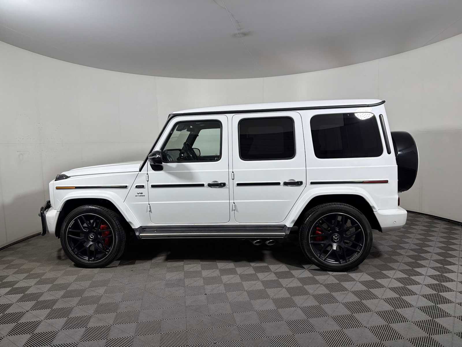 Used 2023 Mercedes-Benz G 63 AMG AMG G 63 image 4