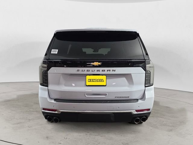 Used 2026 Chevrolet Suburban Premier AWD/4WD image 4