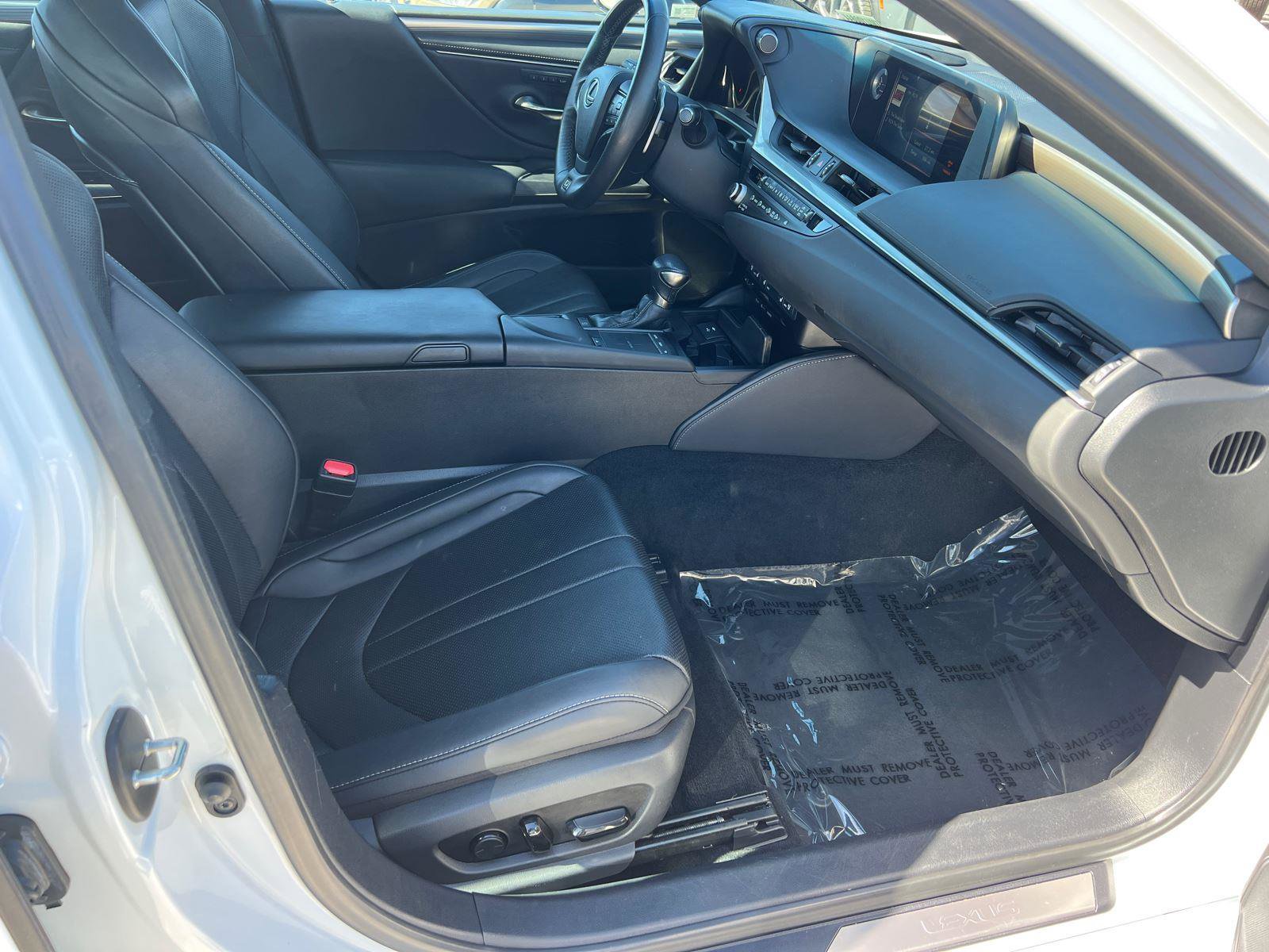 Used 2021 Lexus ES 350 F Sport w/ Accessory Package FWD image 13