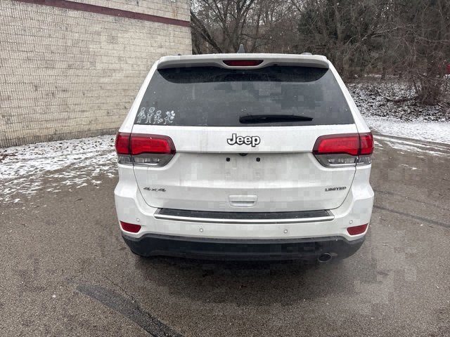 Certified 2022 Jeep Grand Cherokee Limited w/ Tech Group image 4