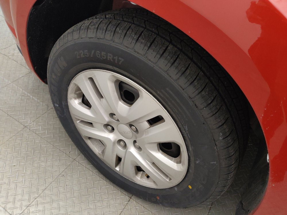 Used 2019 Dodge Journey SE FWD image 31