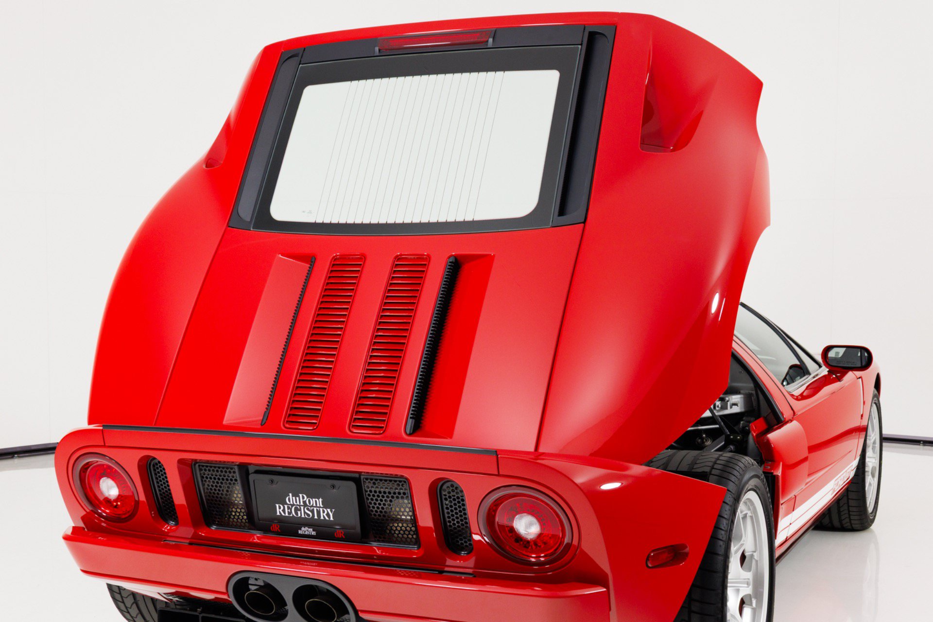 Used 2006 Ford GT RWD image 54