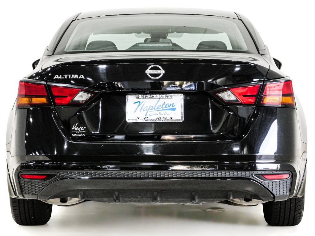 Used 2024 Nissan Altima 2.5 S FWD image 7