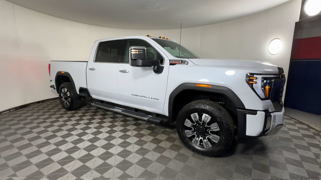 New 2026 GMC Sierra 2500 Denali w/ Denali Reserve Package AWD/4WD image 2