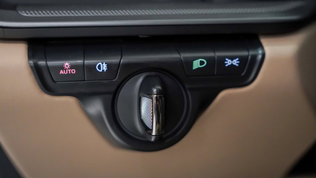 Certified 2024 Porsche 911 Carrera S image 22