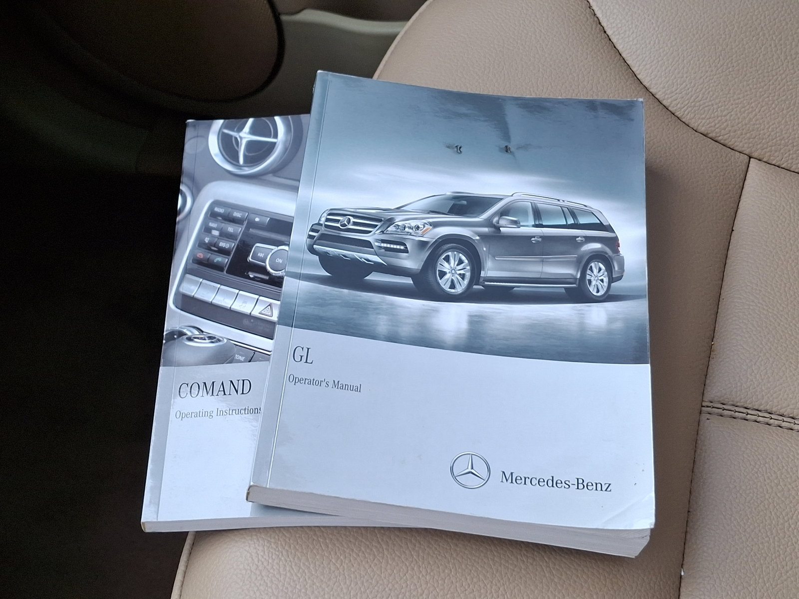 Used 2012 Mercedes-Benz GL 450 4MATIC image 27