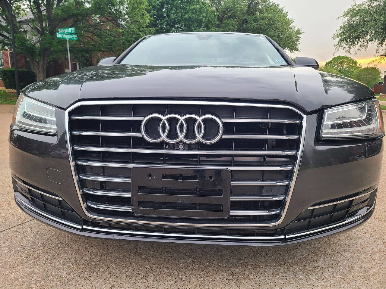 Used 2015 Audi A8 3.0T w/ Premium Package image 2