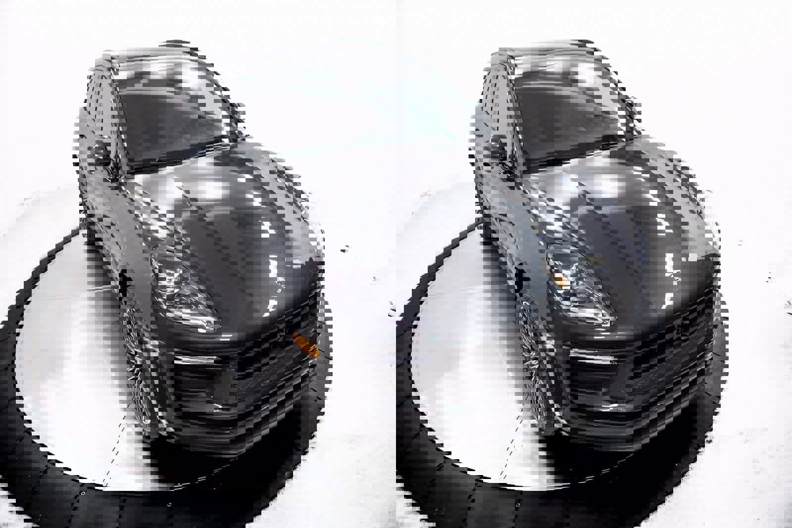 Certified 2025 Porsche Macan image 39