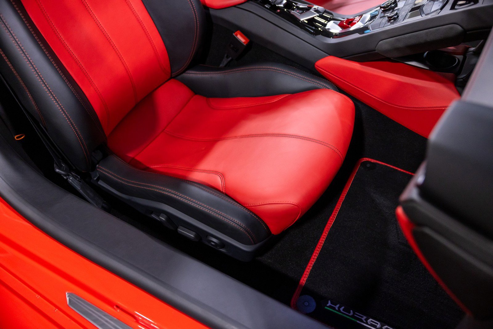 Used 2017 Lamborghini Huracan LP 610-4 image 31