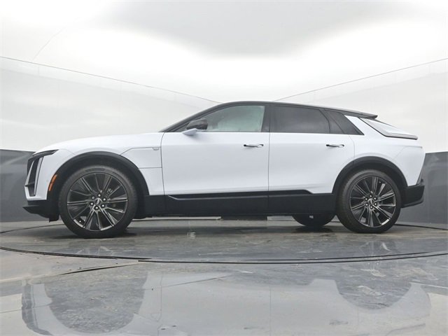 New 2026 Cadillac Lyriq Signature Sport image 47