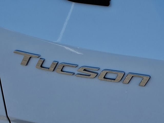 Certified 2023 Hyundai Tucson Limited AWD/4WD image 32