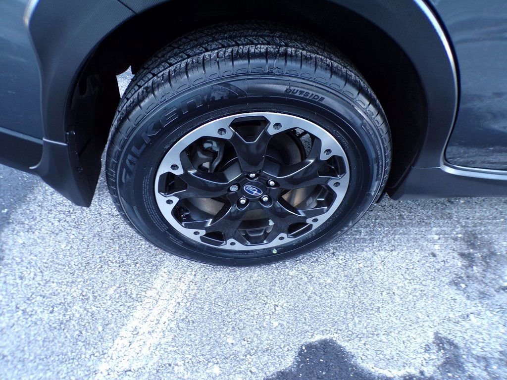 Used 2023 Subaru Crosstrek 2.0i Premium image 6