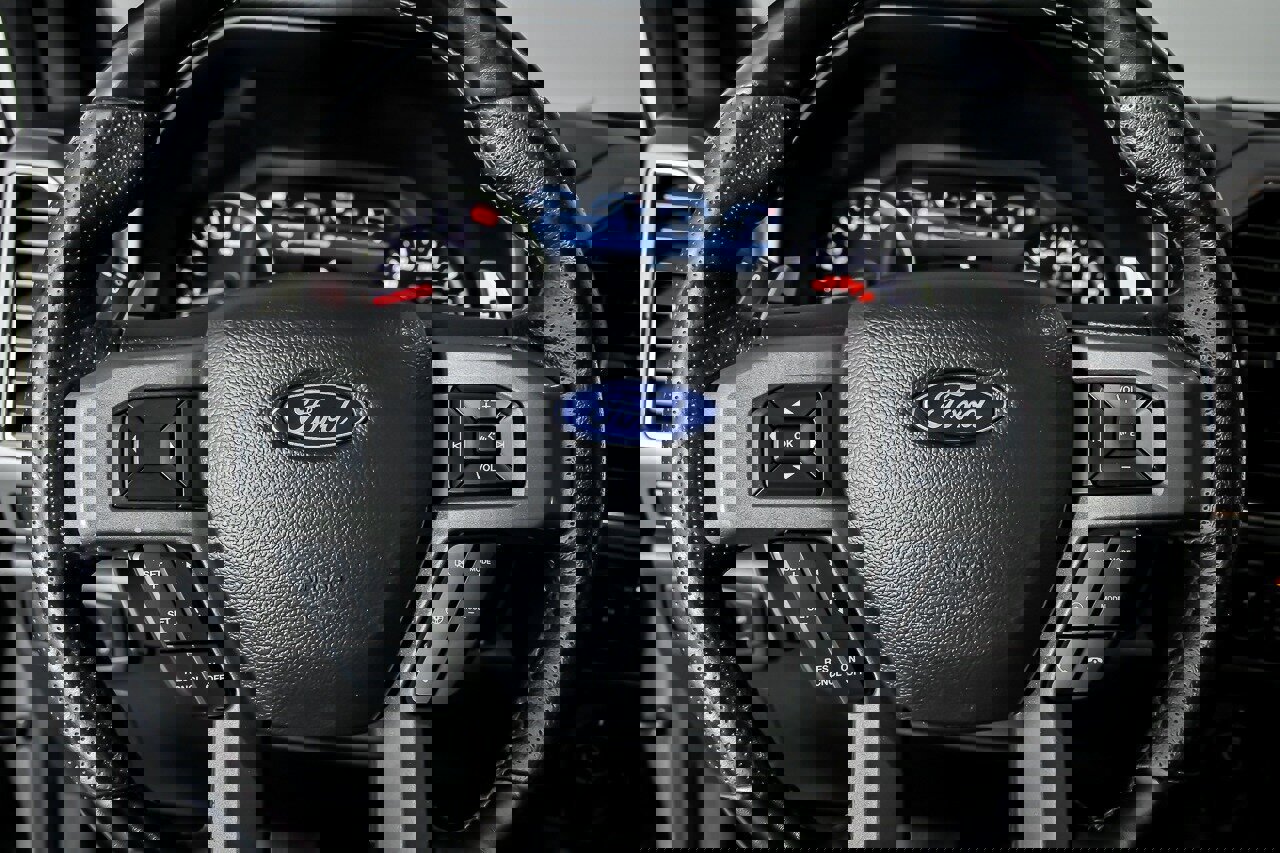 Used 2018 Ford F150 Raptor w/ Equipment Group 802A Luxury image 27