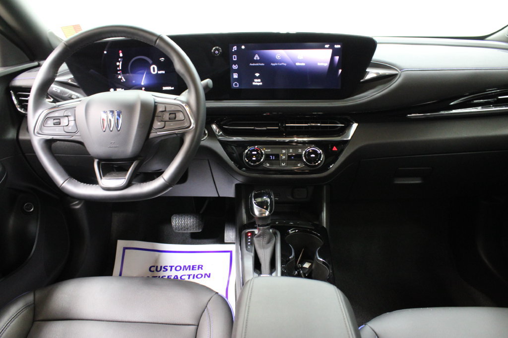 Used 2025 Buick Envista Sport Touring w/ Convenience I Package FWD image 9