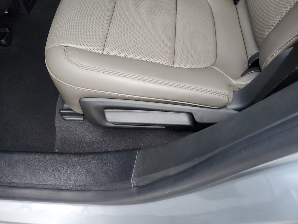 Certified 2023 Lincoln Corsair Reserve AWD/4WD image 13