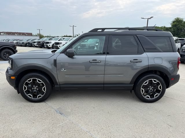 Used 2025 Ford Bronco Sport Outer Banks w/ Outer Banks Tech Package+ AWD/4WD image 8