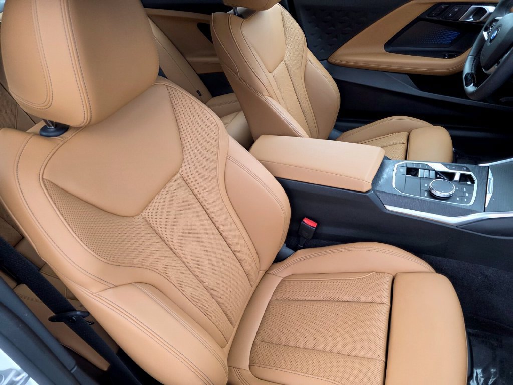 Certified 2026 BMW 230i Coupe w/ Convenience Package RWD image 26