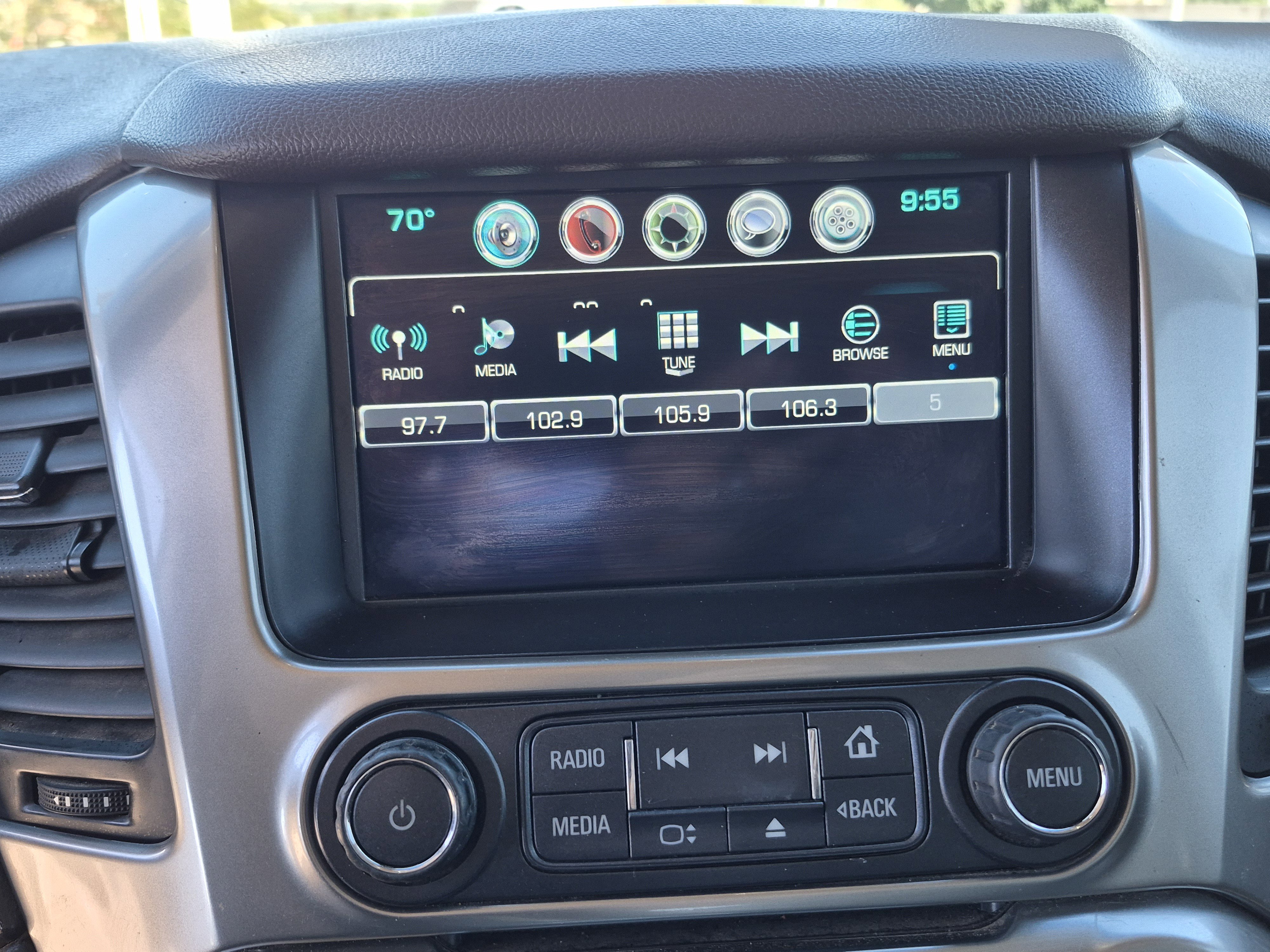 Used 2016 Chevrolet Tahoe LTZ AWD/4WD image 33