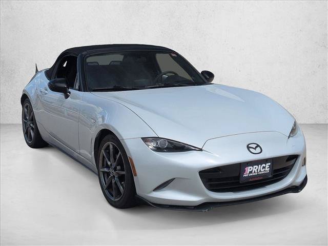 Used 2016 MAZDA MX-5 Miata Club RWD image 3