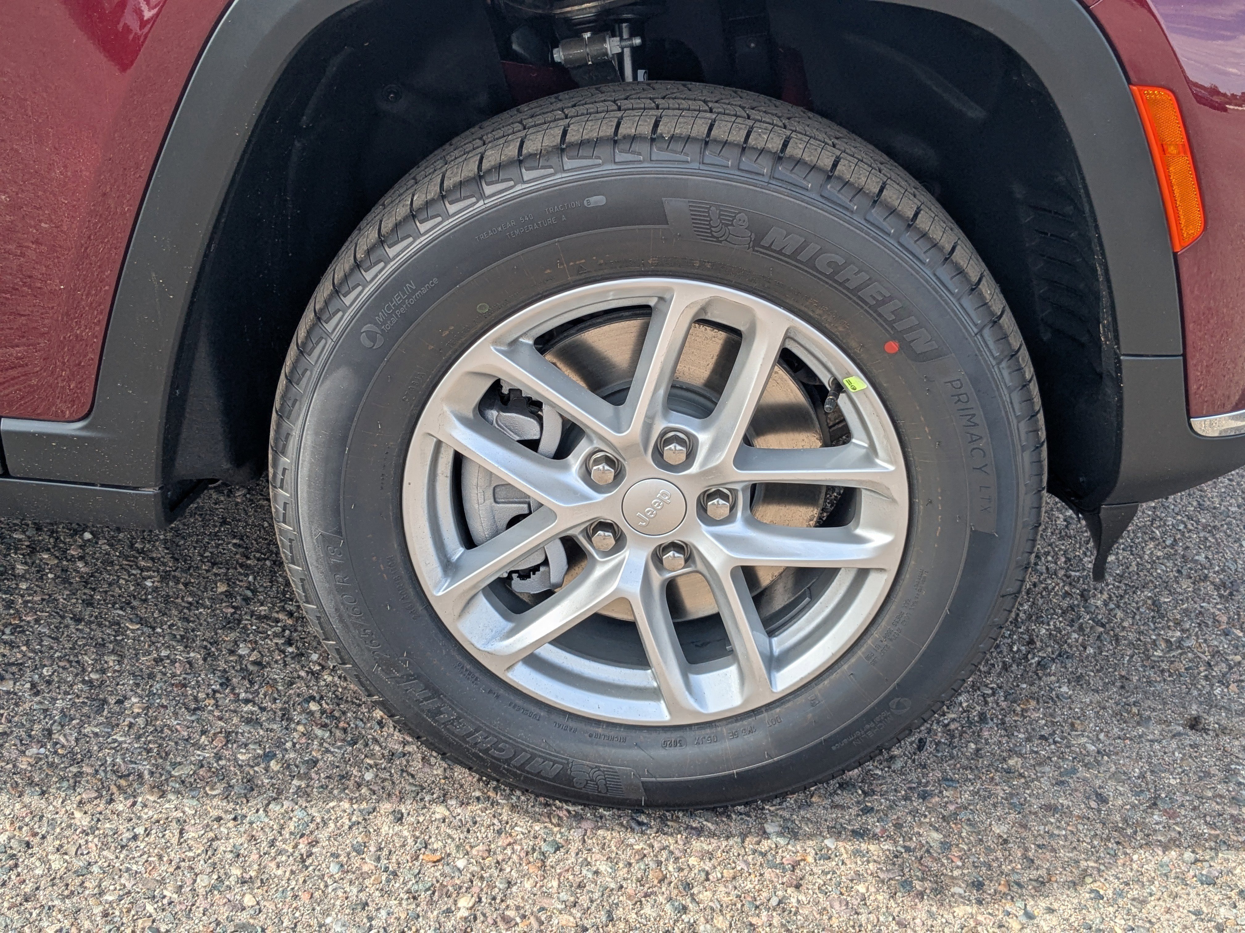 New 2025 Jeep Grand Cherokee L Laredo image 6