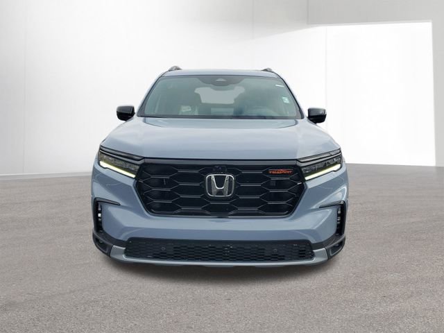 New 2025 Honda Pilot TrailSport image 16