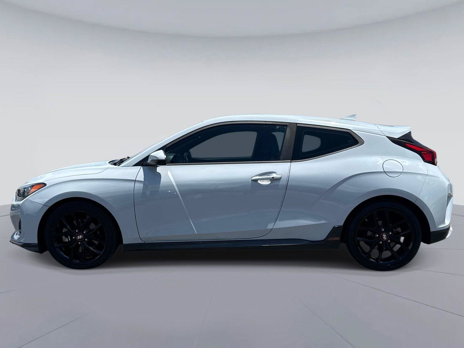 Used 2019 Hyundai Veloster Turbo R-Spec FWD image 6