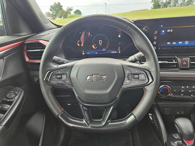 Used 2024 Chevrolet TrailBlazer RS w/ Driver Confidence Package FWD image 14