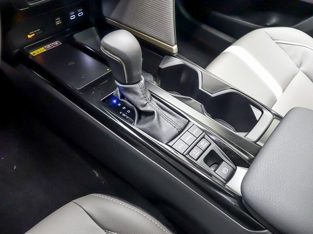 New 2026 Toyota Camry SE image 21