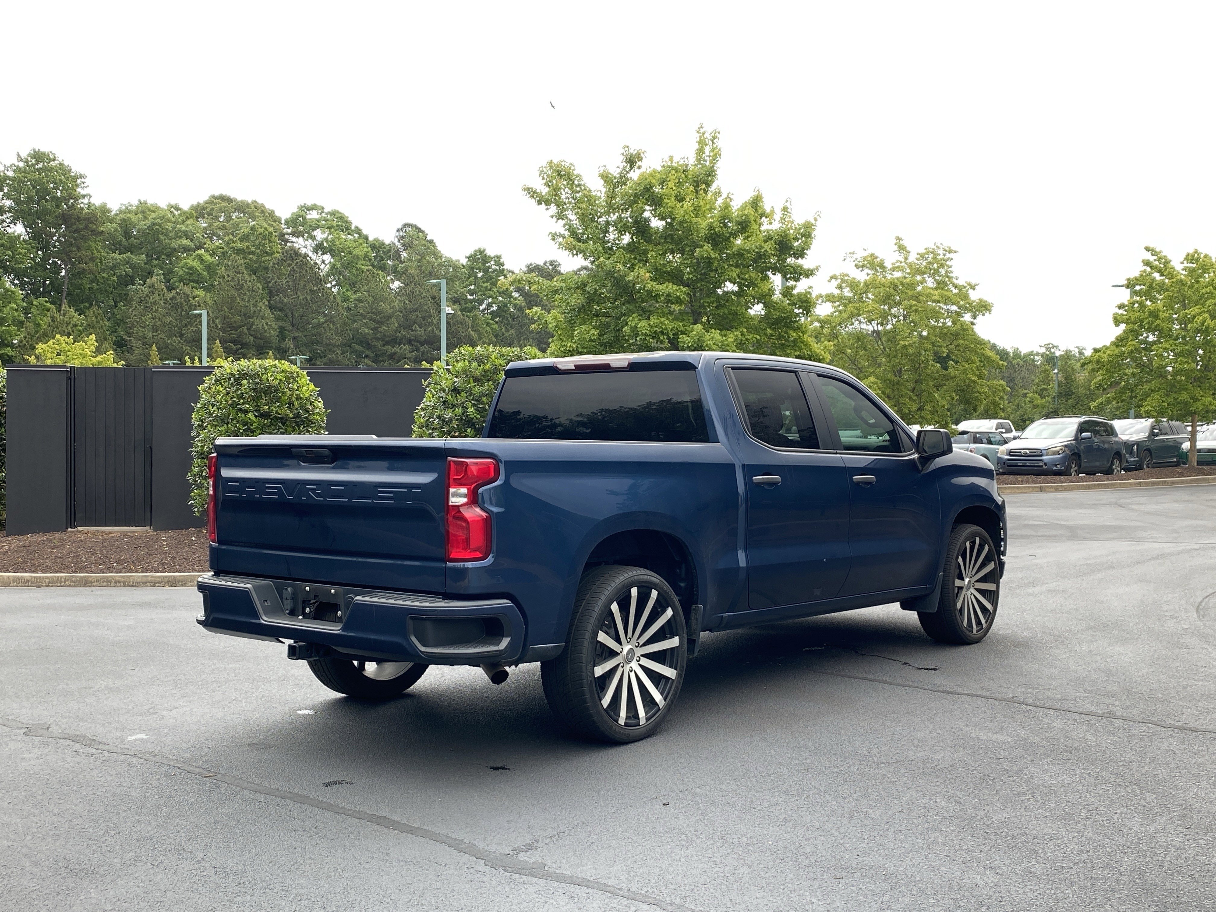 Used 2021 Chevrolet Silverado 1500 Custom RWD image 3