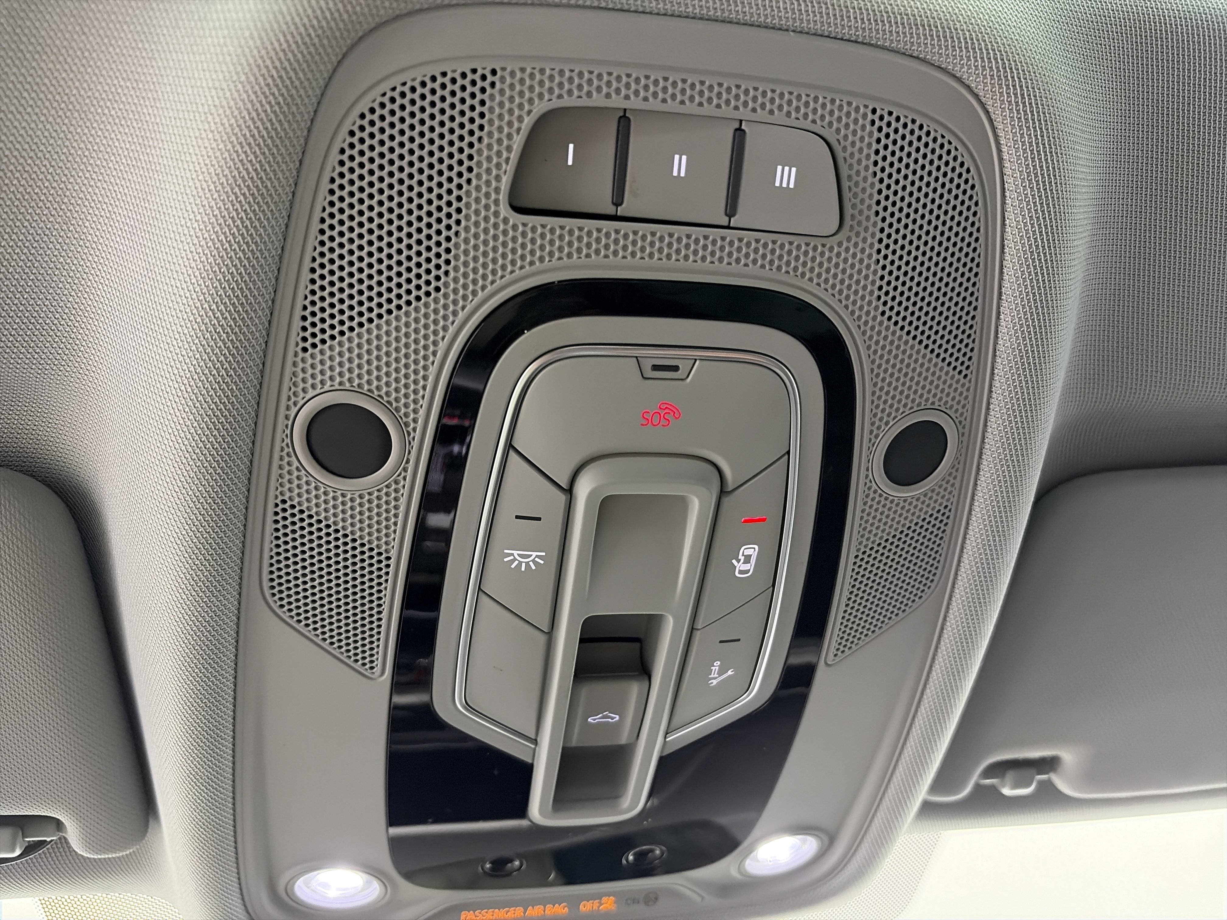 Used 2017 Audi A4 2.0T Premium Plus w/ Premium Plus Package image 34