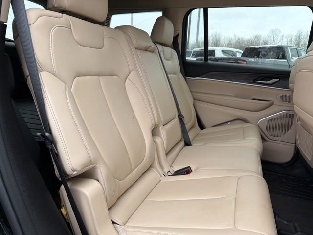 Used 2021 Jeep Grand Cherokee L Limited image 13