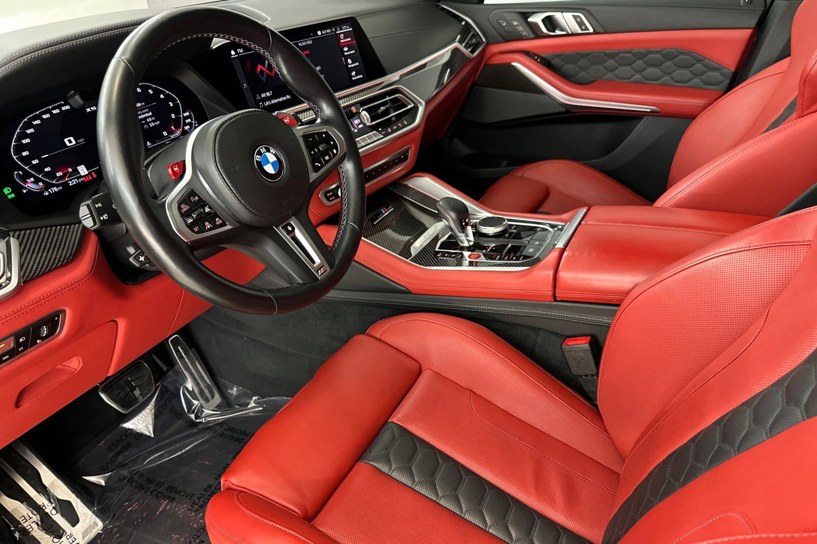 Used 2022 BMW X5 M w/ Competition Package 2 image 4