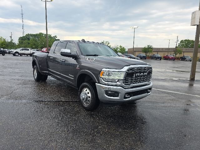 Used 2020 RAM 3500 Limited w/ Max Tow Package