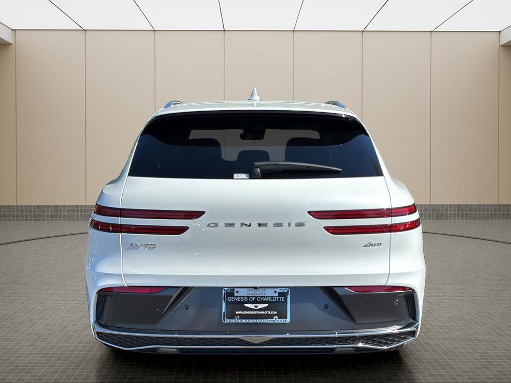 Certified 2026 Genesis GV70 2.5T image 4