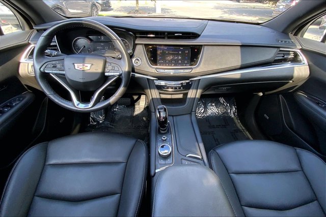 Used 2024 Cadillac XT6 Luxury w/ LPO, Floor Liner Package AWD/4WD image 15