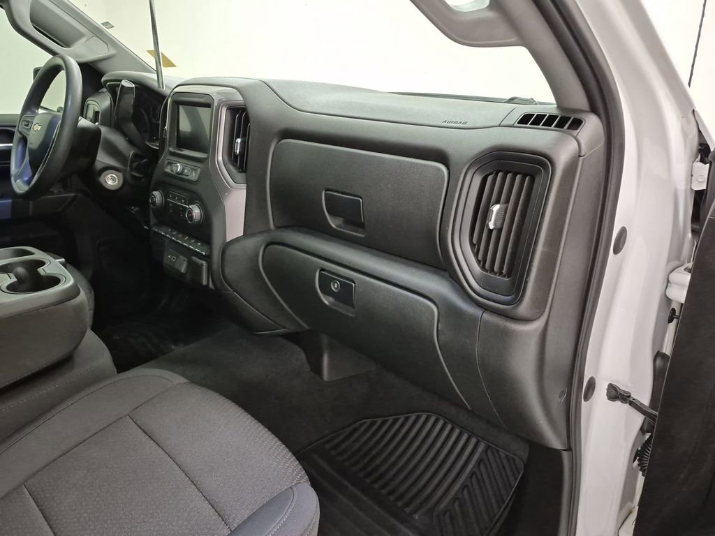 Certified 2021 Chevrolet Silverado 1500 Custom image 30