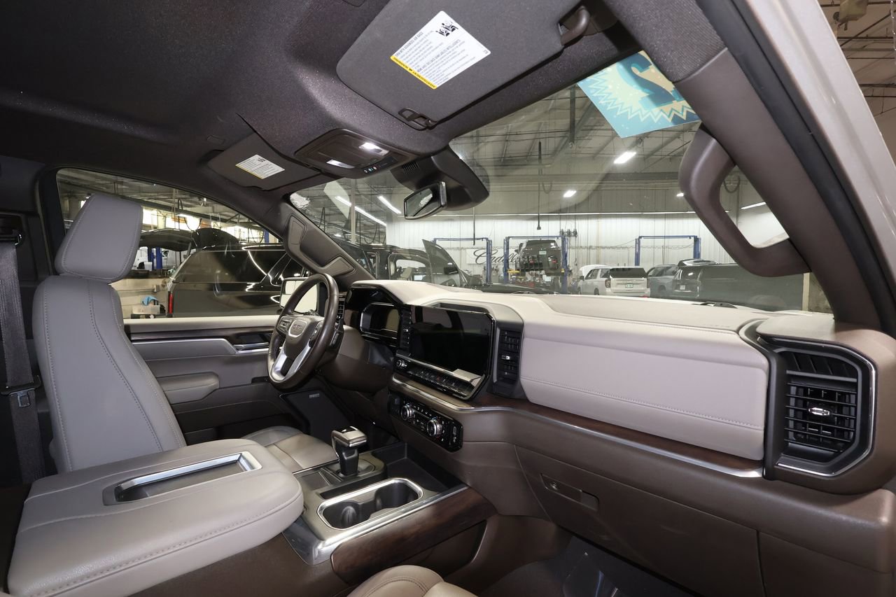 Certified 2022 GMC Sierra 1500 SLT w/ SLT Premium Package image 28