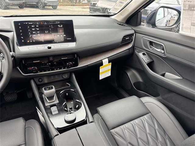 New 2026 Nissan Rogue Platinum w/ Platinum Premium Package image 19