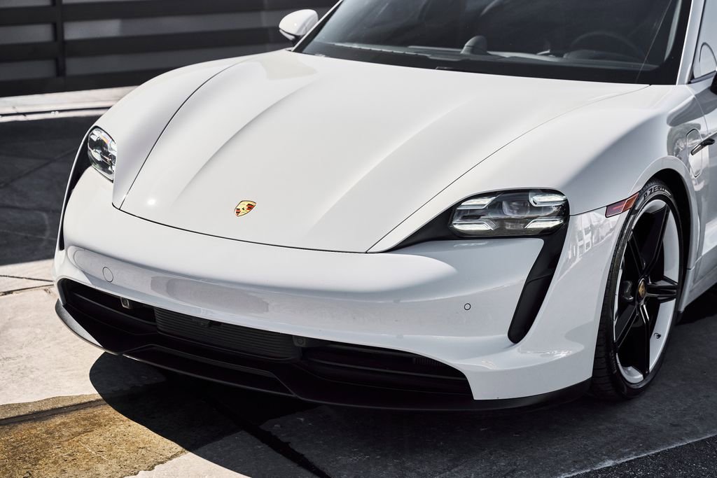 Used 2023 Porsche Taycan 4S AWD/4WD image 6