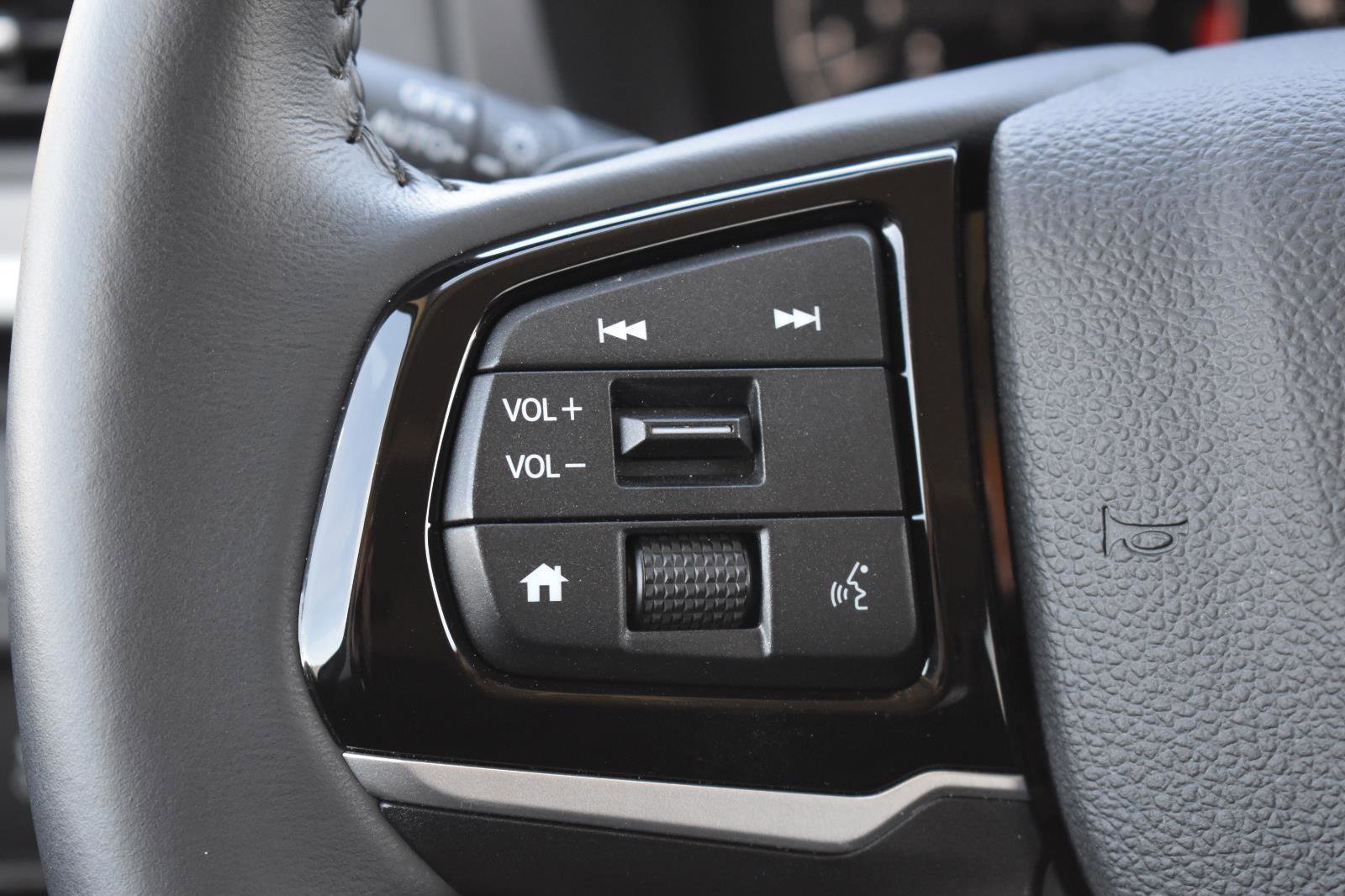 Used 2025 Honda Odyssey EX-L image 6