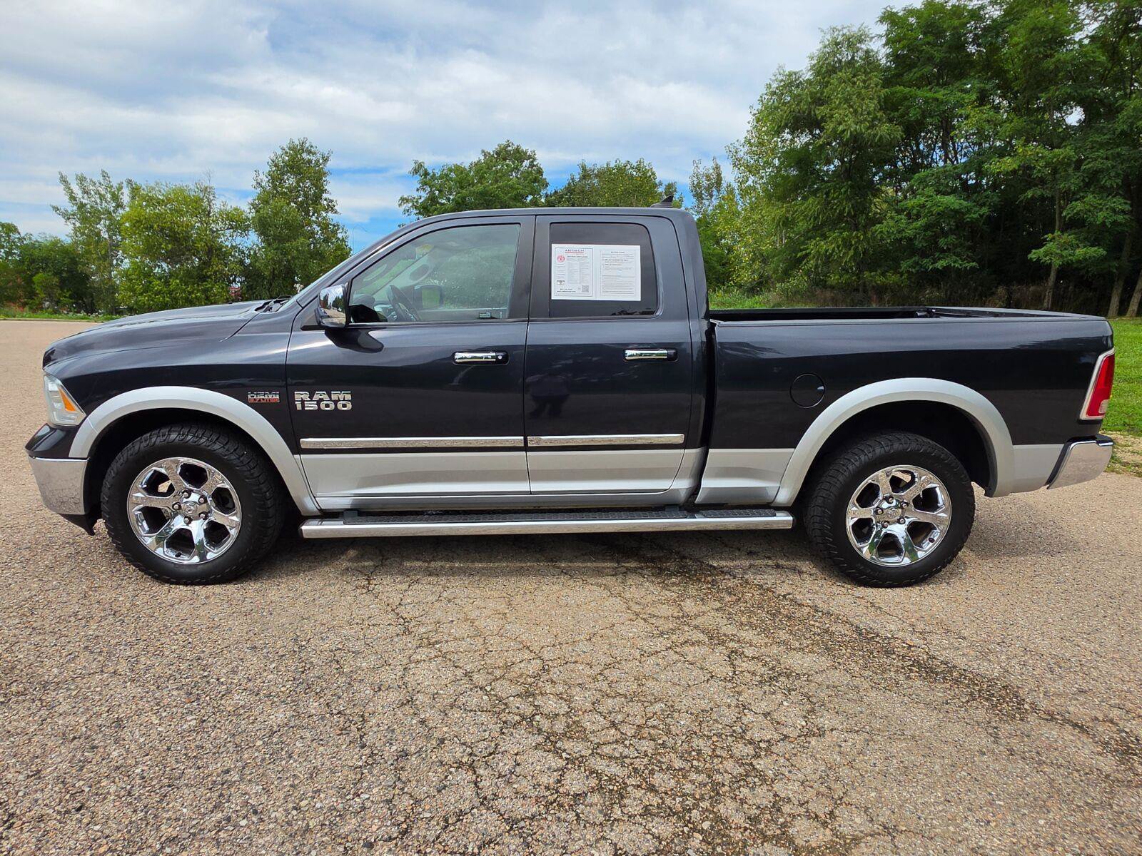 Used 2014 RAM 1500 Laramie w/ Convenience Group AWD/4WD image 11