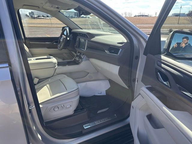 Certified 2024 GMC Yukon XL Denali image 37